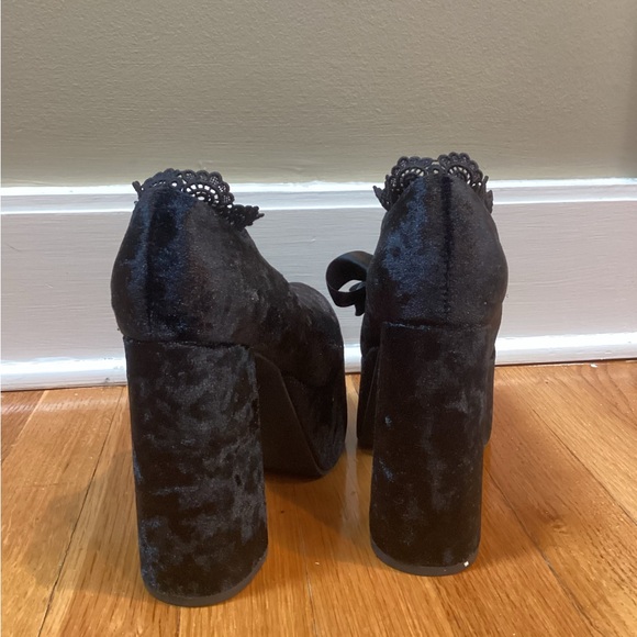 Dolls Kill Black Velvet Platform Heels - Picture 3 of 4